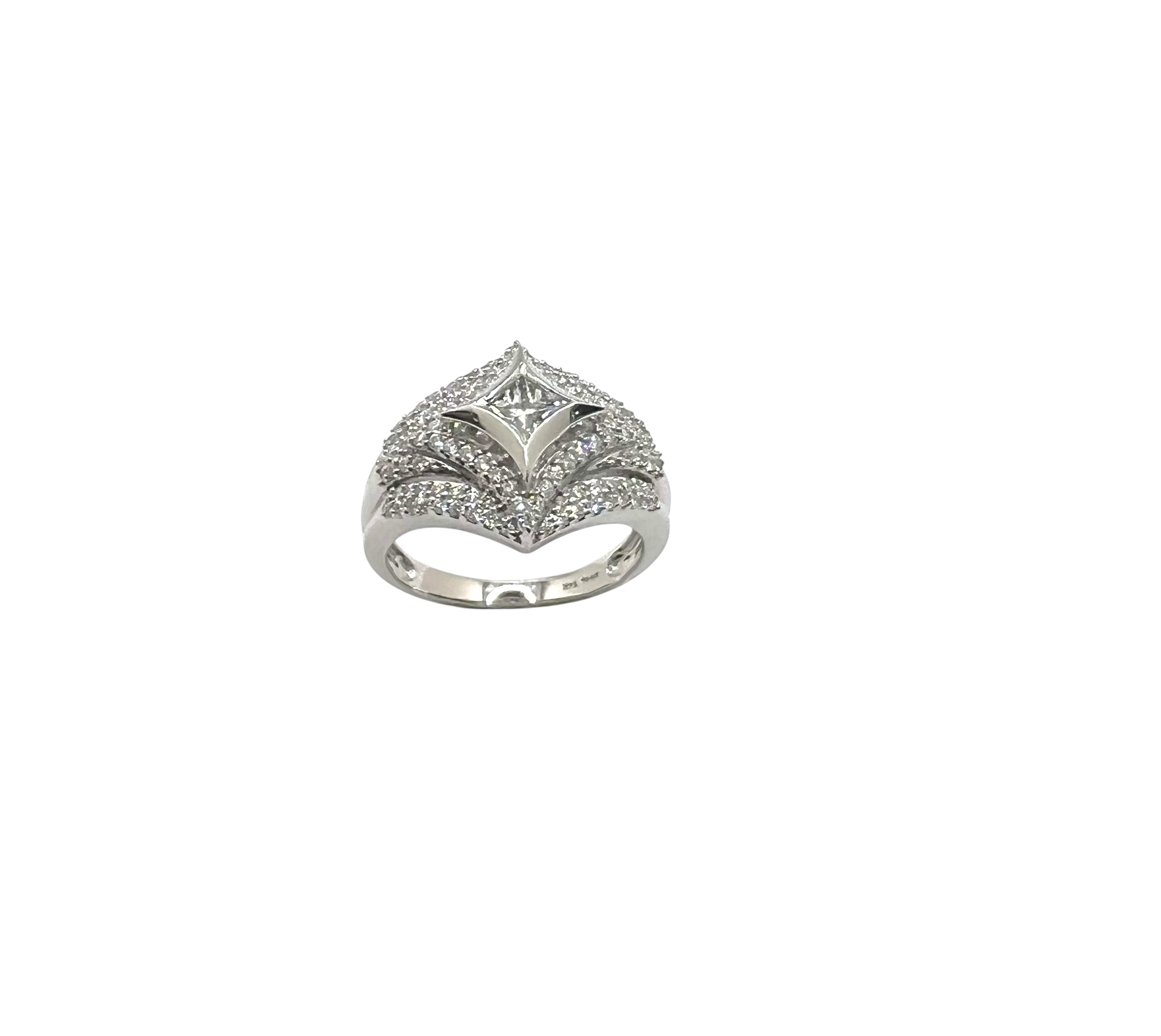 14k Princess Cut